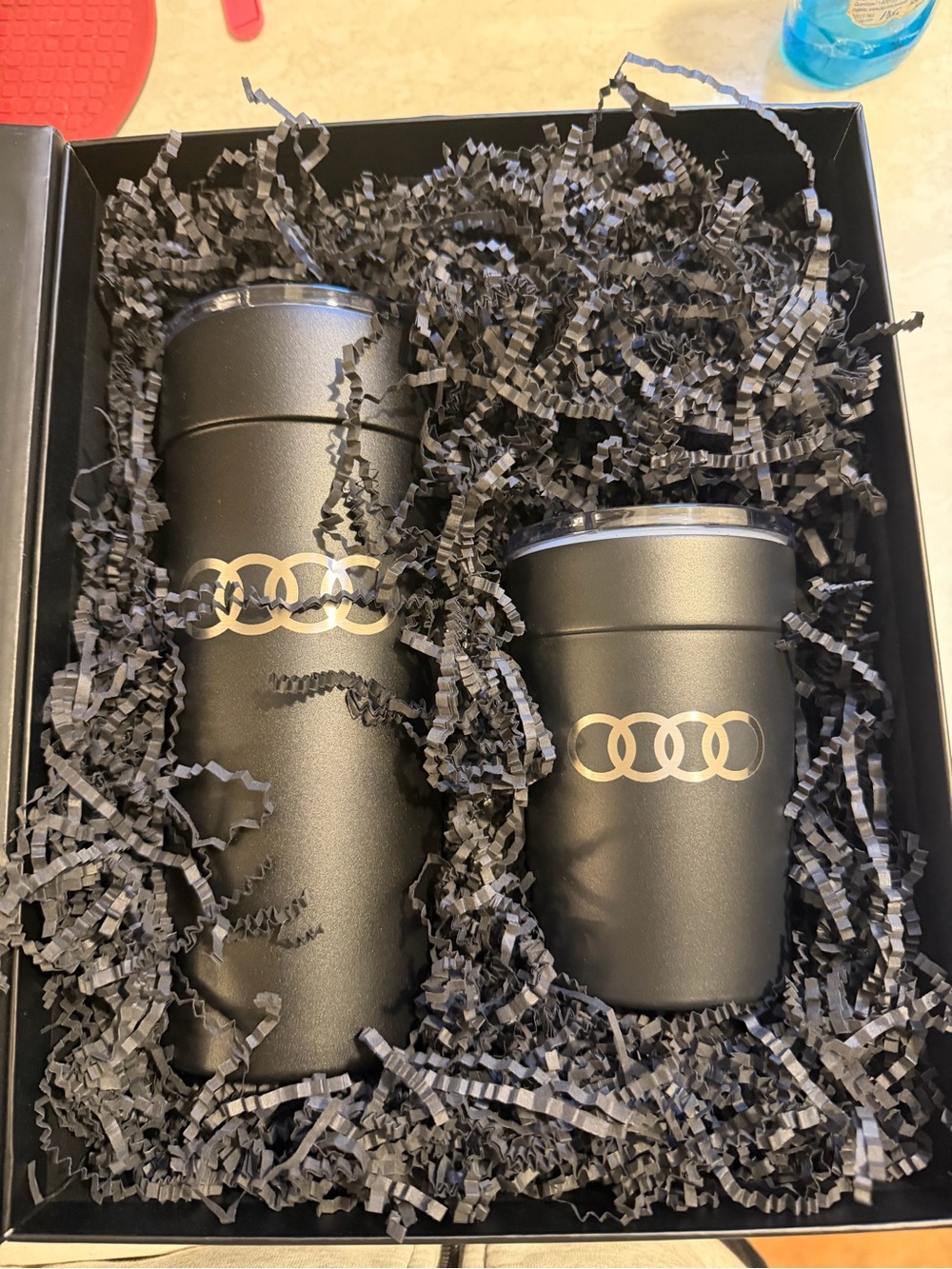 🆕 Audi Logo Insulated Bottle and Tumbler Set NIB